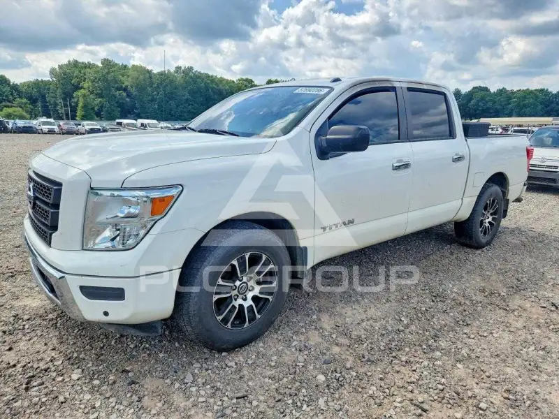 2021 Nissan TITAN фото