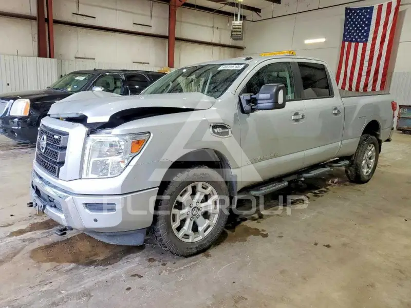 2021 Nissan TITAN фото