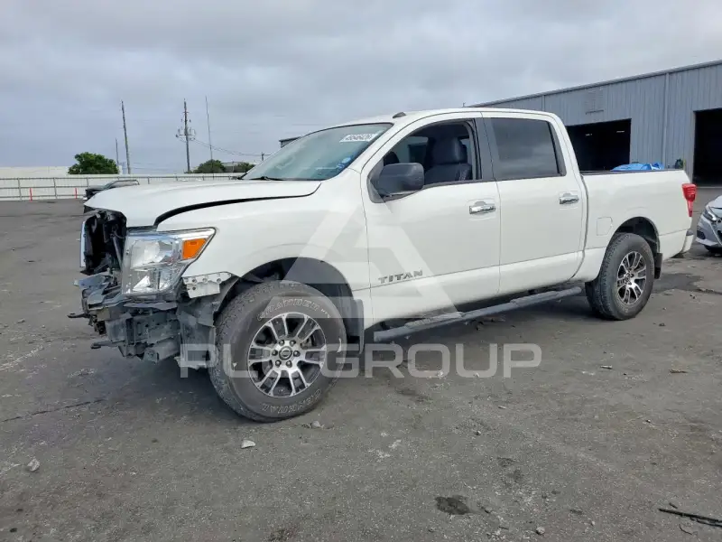 2021 Nissan TITAN фото