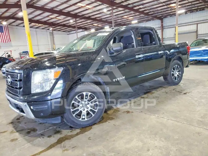 2021 Nissan TITAN фото