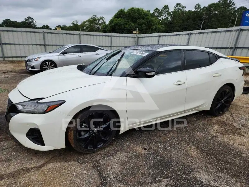 2021 Nissan MAXIMA photo