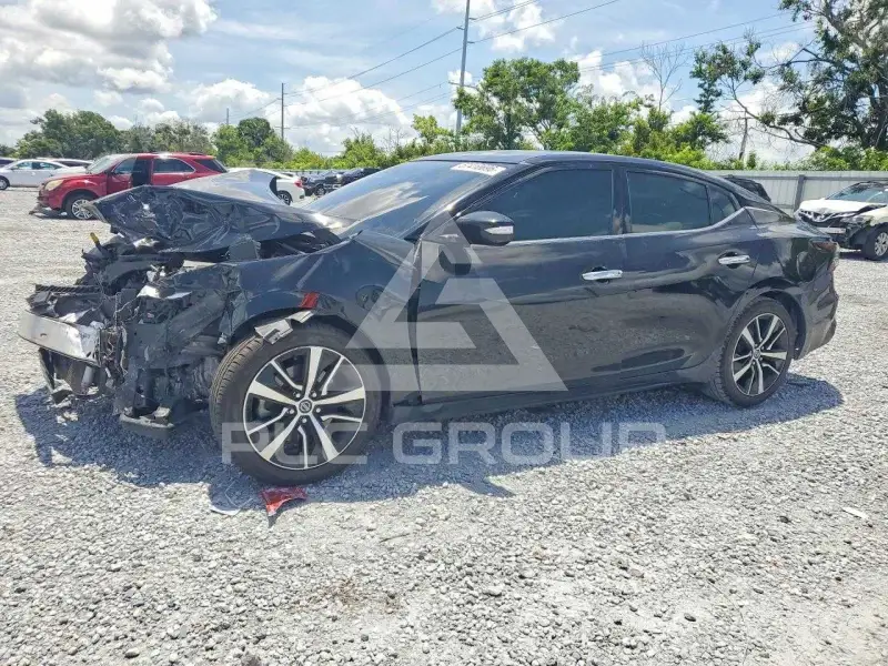 2021 Nissan MAXIMA photo