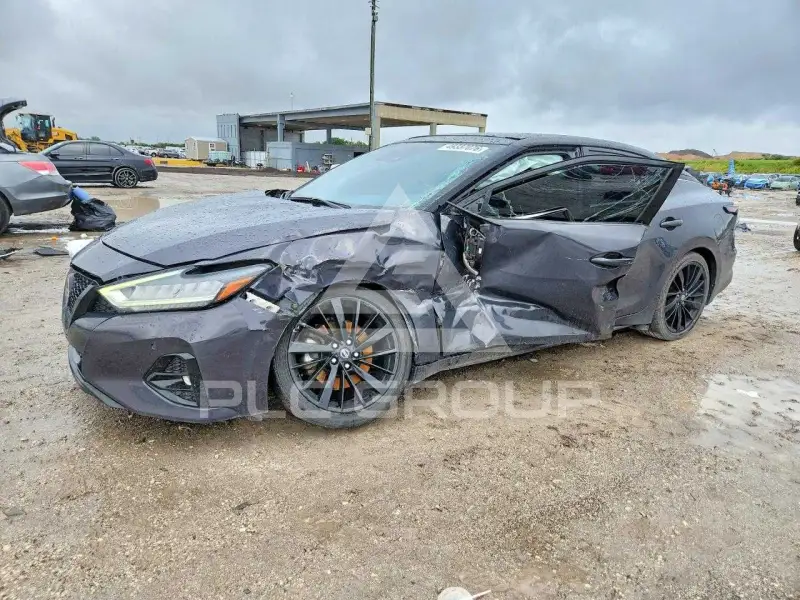 2021 Nissan MAXIMA photo