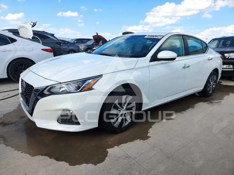 2021 Nissan ALTIMA photo