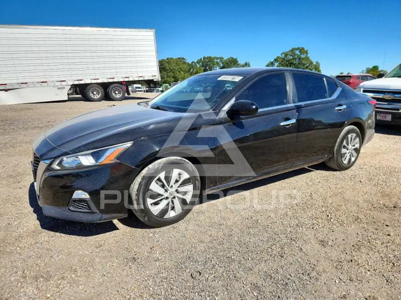 2021 Nissan ALTIMA photo