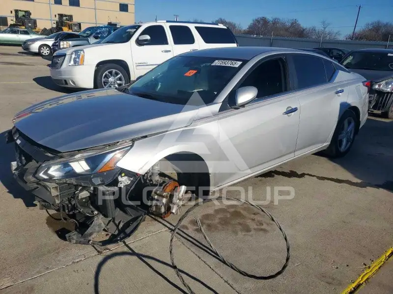 2021 Nissan ALTIMA фото