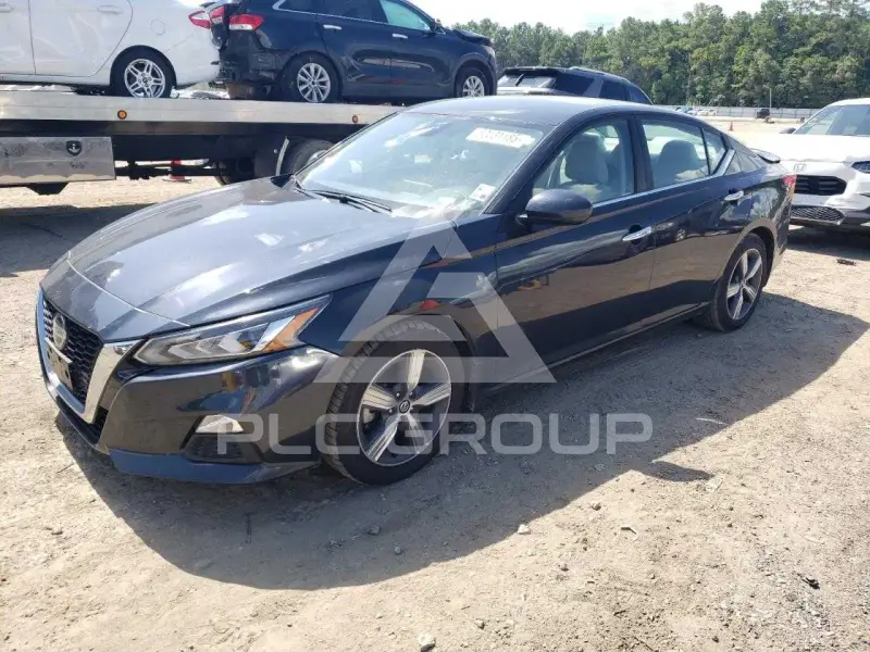 2021 Nissan ALTIMA фото