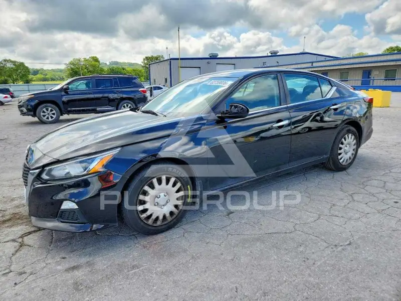 2021 Nissan ALTIMA фото