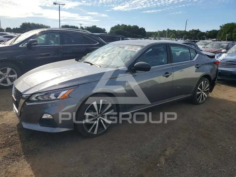 2021 Nissan ALTIMA photo