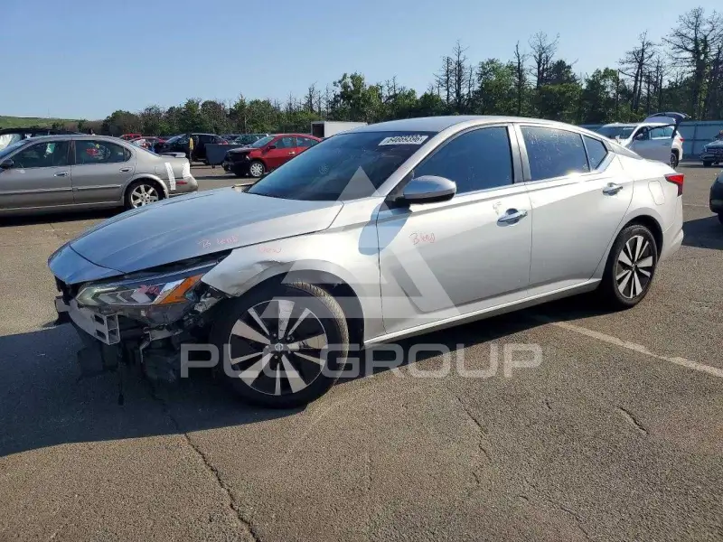 2021 Nissan ALTIMA фото