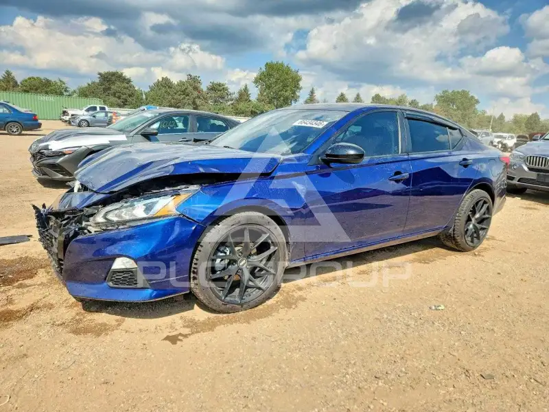 2021 Nissan ALTIMA photo
