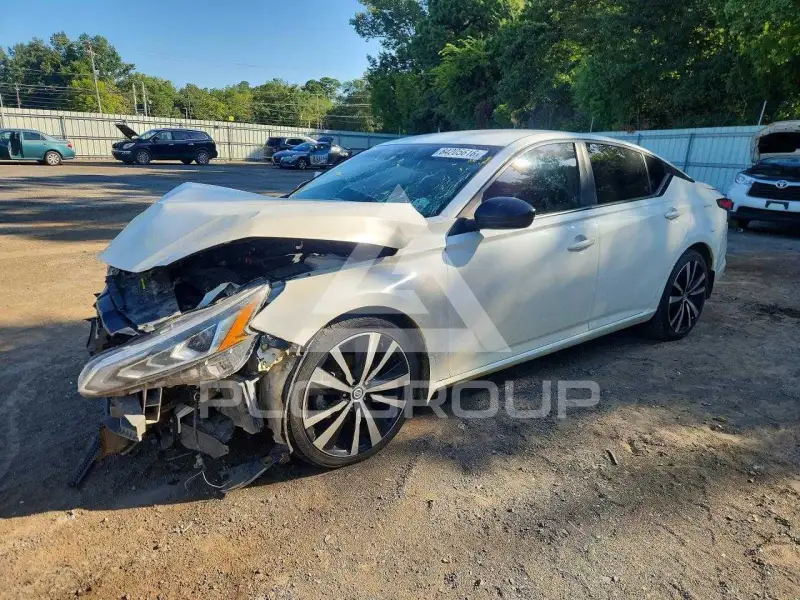 2021 Nissan ALTIMA фото