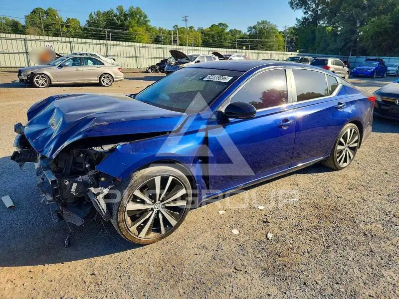 2021 Nissan ALTIMA photo