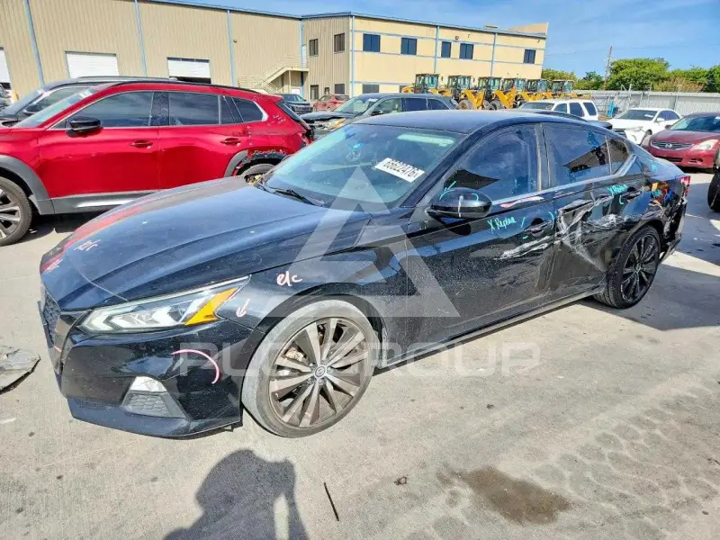 2021 Nissan ALTIMA фото