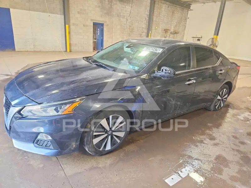 2021 Nissan ALTIMA photo