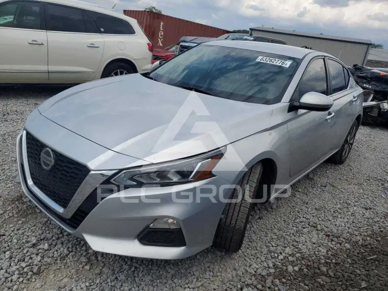 2021 Nissan ALTIMA фото