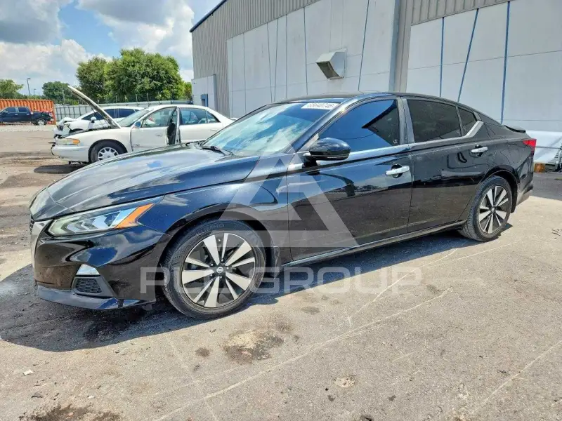 2021 Nissan ALTIMA фото