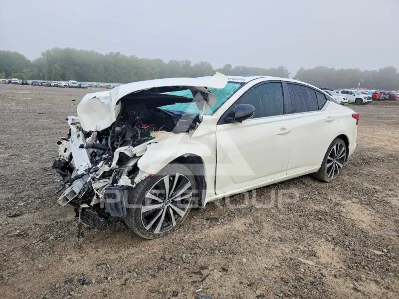 2021 Nissan ALTIMA фото