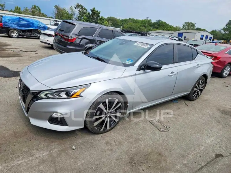 2021 Nissan ALTIMA фото