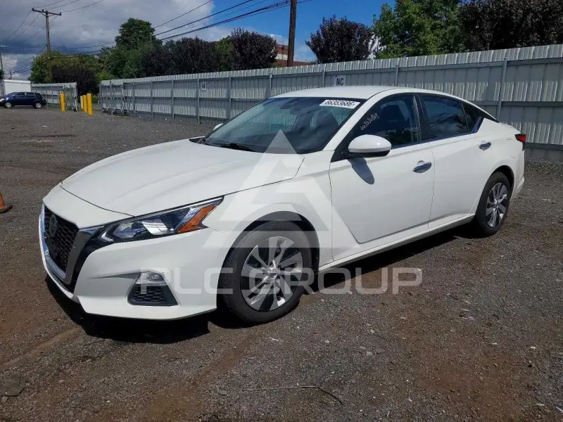 2021 Nissan ALTIMA photo