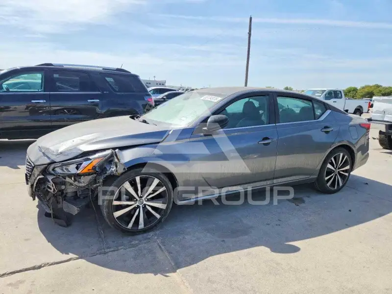 2021 Nissan ALTIMA фото