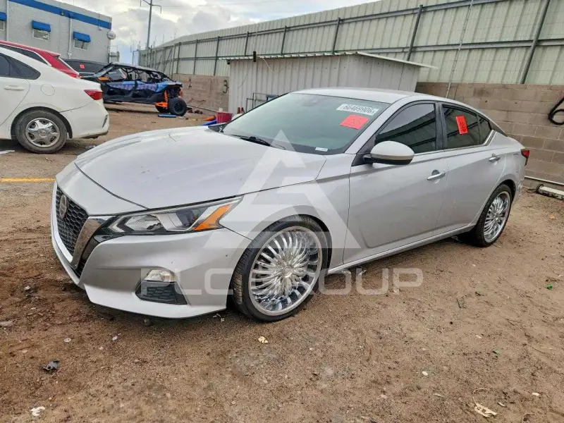 2021 Nissan ALTIMA фото