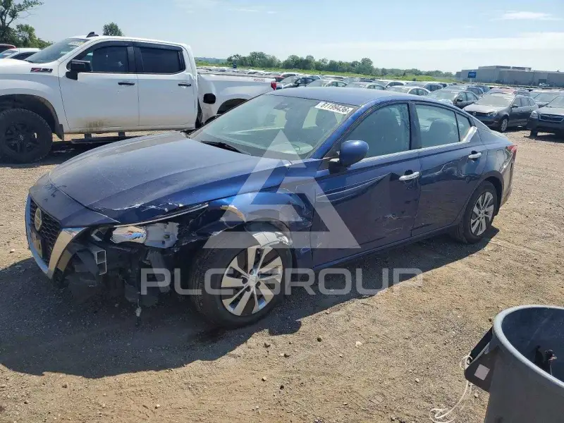 2021 Nissan ALTIMA photo