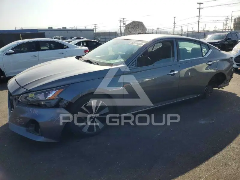 2021 Nissan ALTIMA photo
