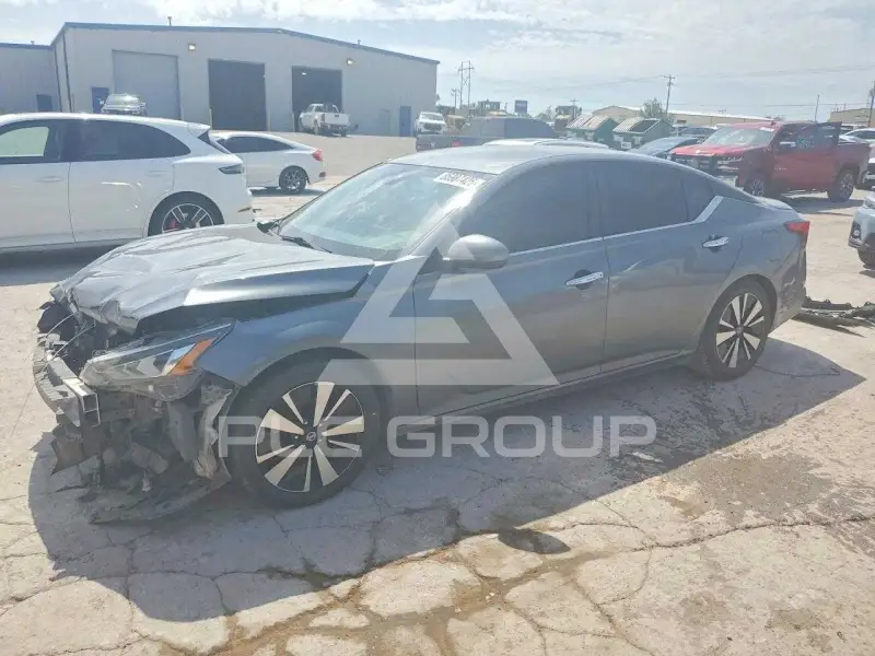 2021 Nissan ALTIMA фото