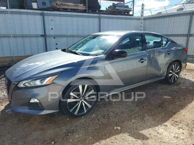 2021 Nissan ALTIMA photo