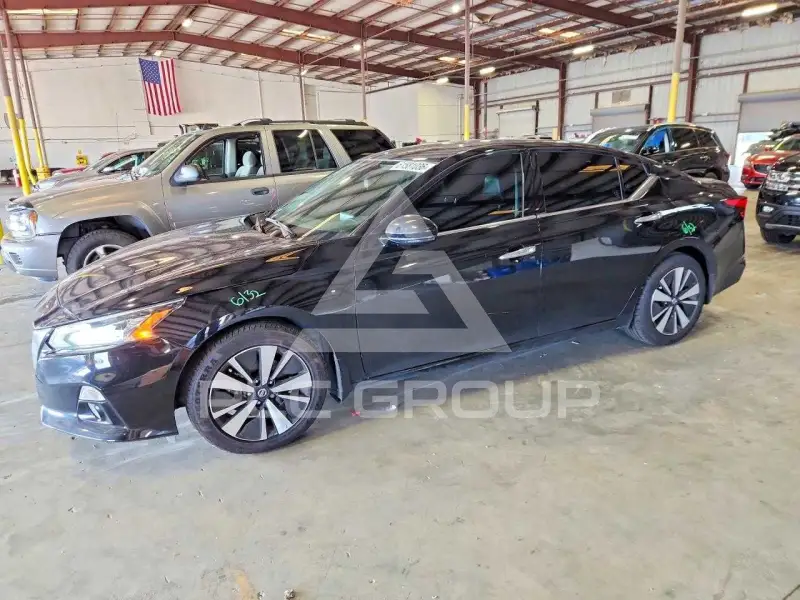2021 Nissan ALTIMA фото