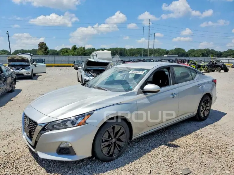 2021 Nissan ALTIMA фото