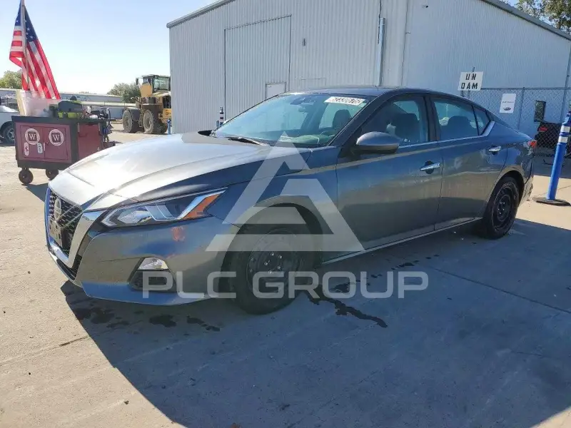 2021 Nissan ALTIMA фото