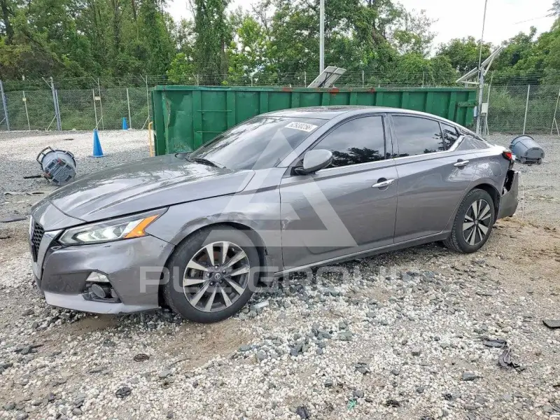 2021 Nissan ALTIMA photo