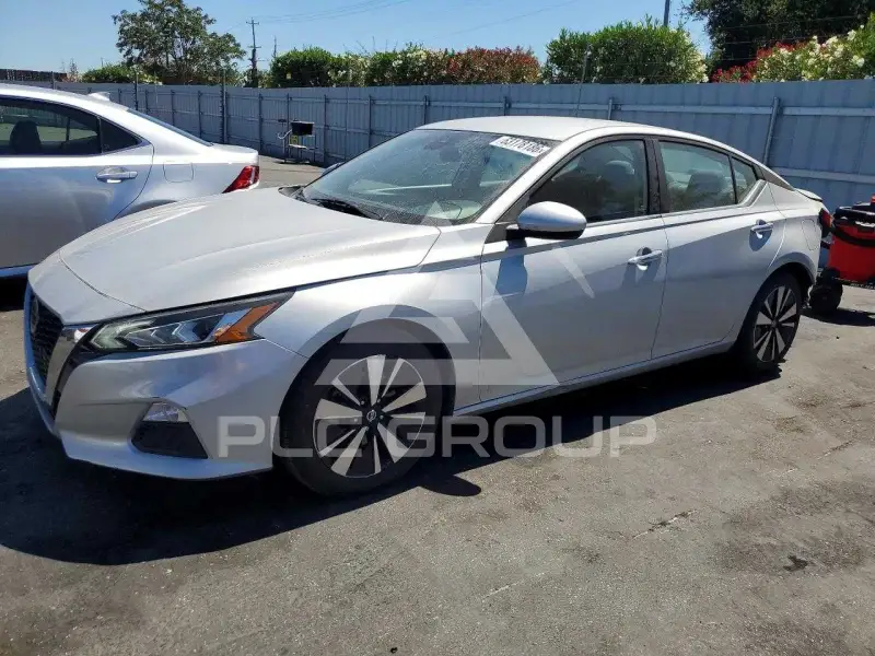 2021 Nissan ALTIMA фото
