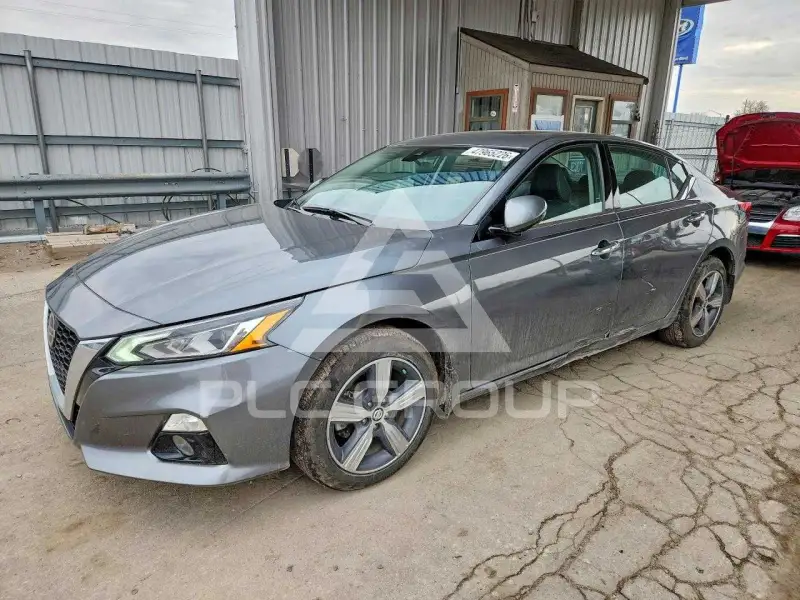 2021 Nissan ALTIMA photo