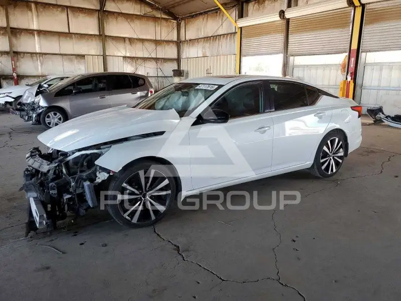 2021 Nissan ALTIMA фото