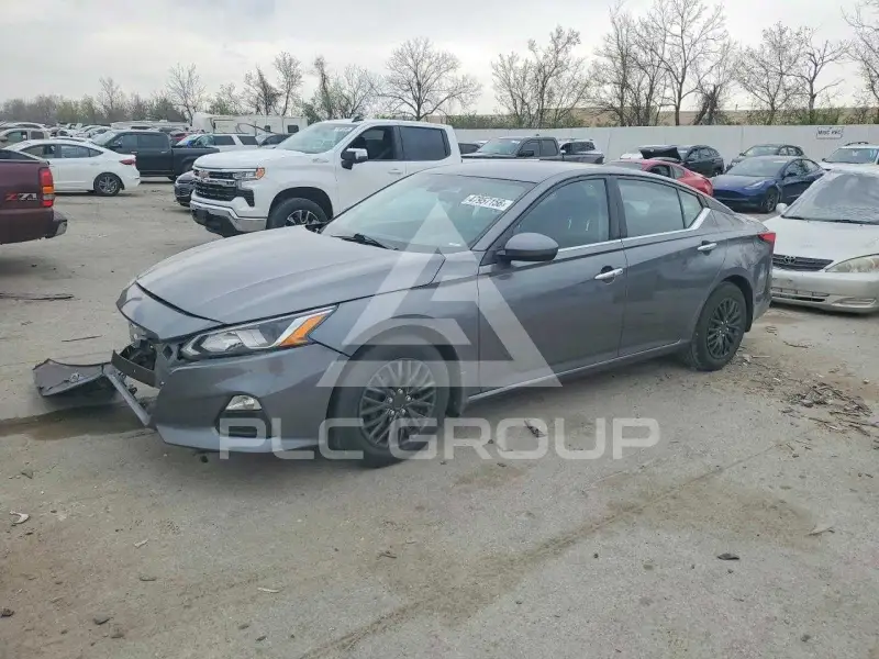 2021 Nissan ALTIMA фото