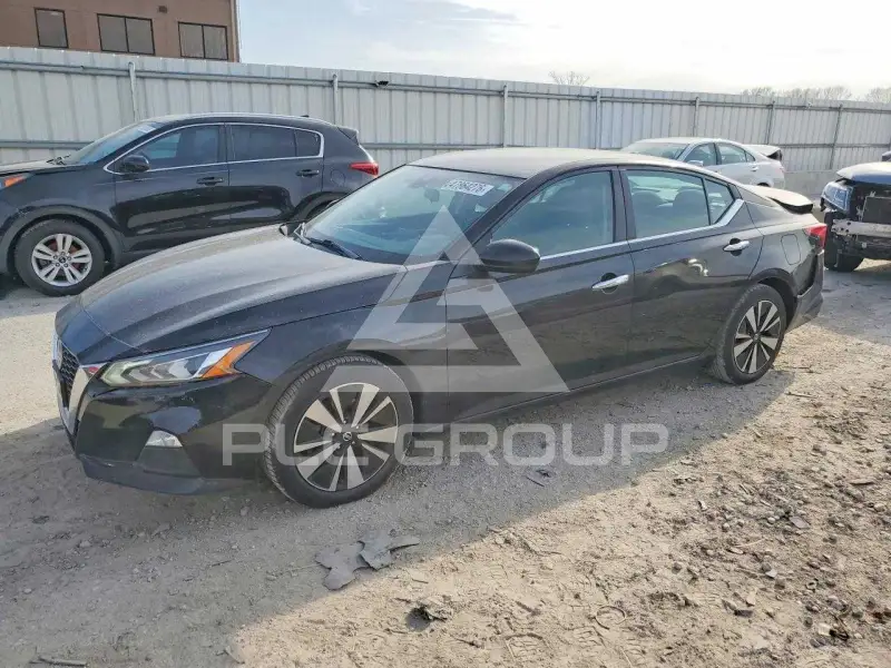 2021 Nissan ALTIMA фото