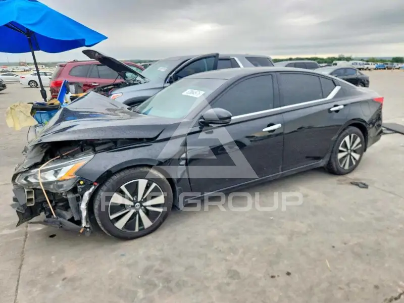 2021 Nissan ALTIMA фото