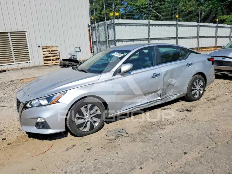 2021 Nissan ALTIMA фото