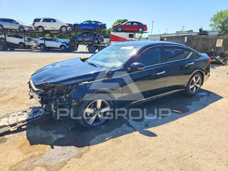 2021 Nissan ALTIMA фото
