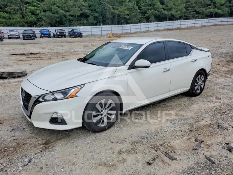 2021 Nissan ALTIMA фото