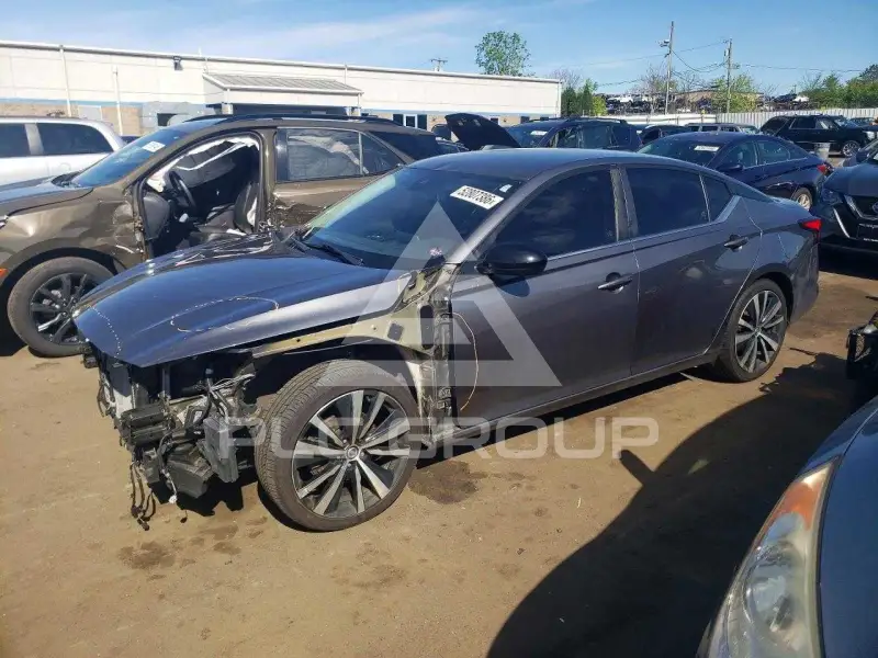 2021 Nissan ALTIMA фото