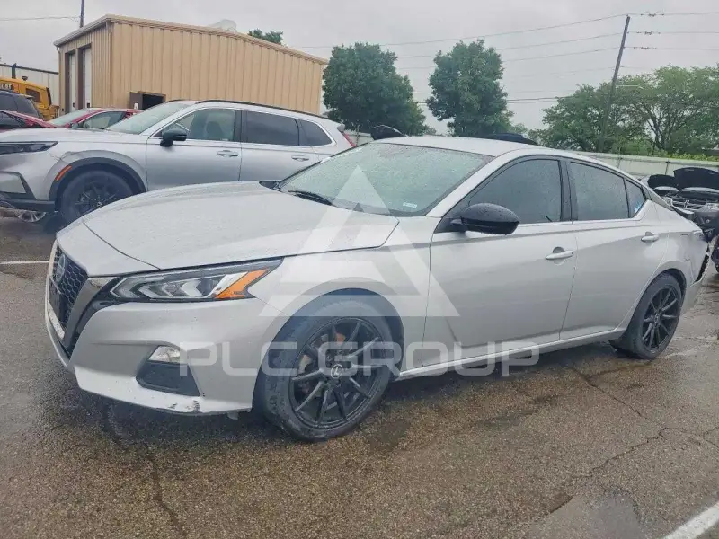 2021 Nissan ALTIMA фото