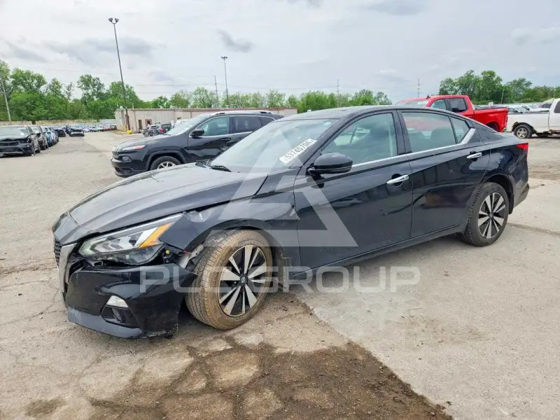 2021 Nissan ALTIMA фото