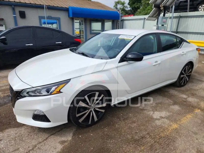 2021 Nissan ALTIMA фото