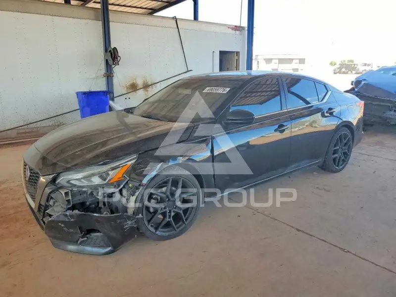 2021 Nissan ALTIMA photo
