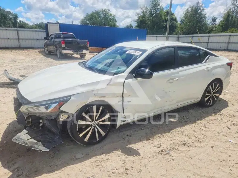 2021 Nissan ALTIMA фото
