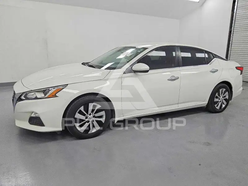 2021 Nissan ALTIMA photo